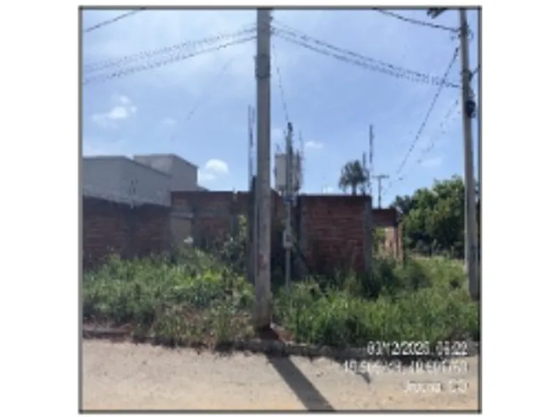 Terreno em Licitação