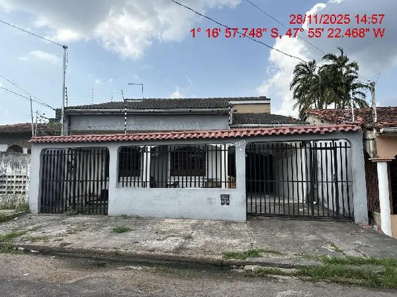 Casa em Licitação