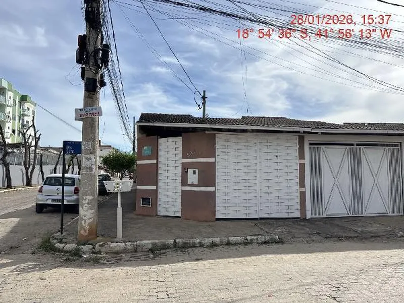 Casa em Leilão Extrajudicial