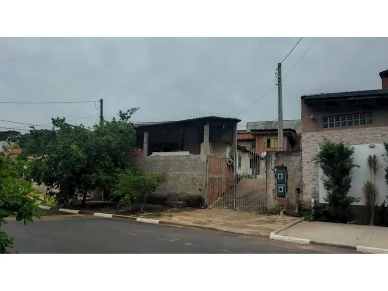 Casa em Leilão Extrajudicial