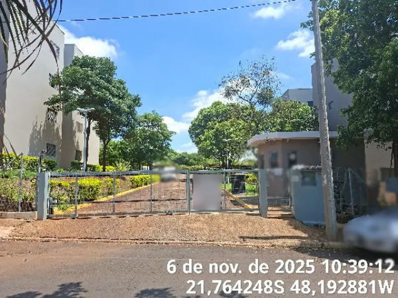 Apartamento em Leilão Extrajudicial