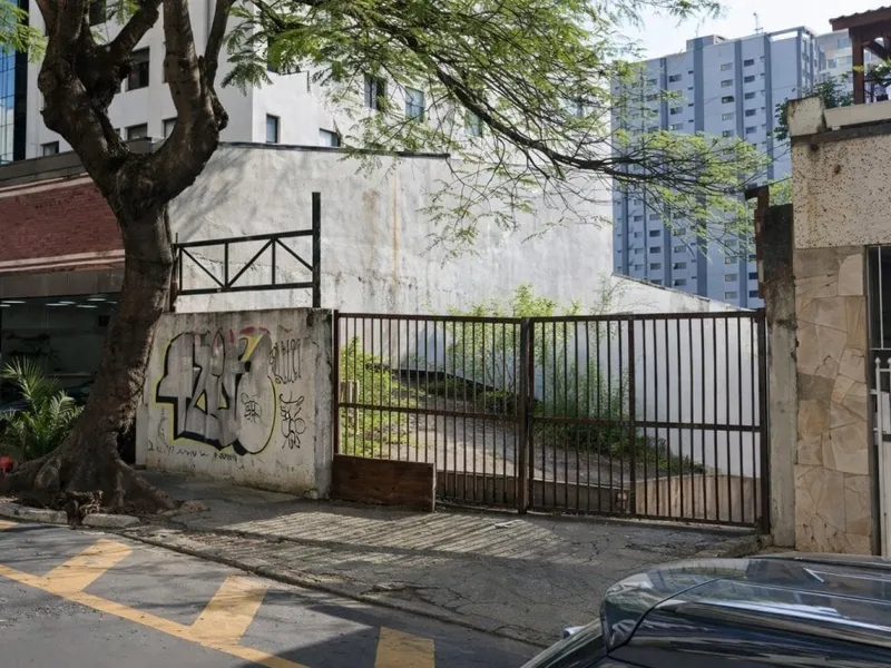 Terreno em Leilão Judicial