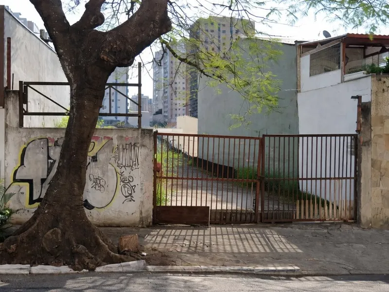 Terreno em Leilão Judicial