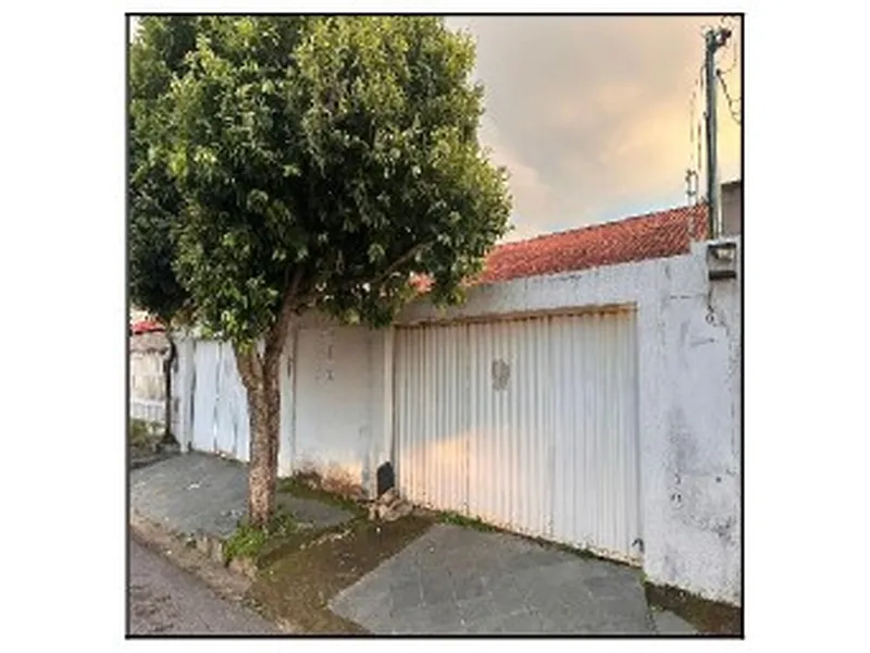 Casa em Leilão Extrajudicial