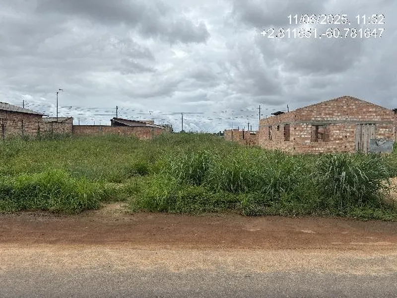 Terreno em Licitação