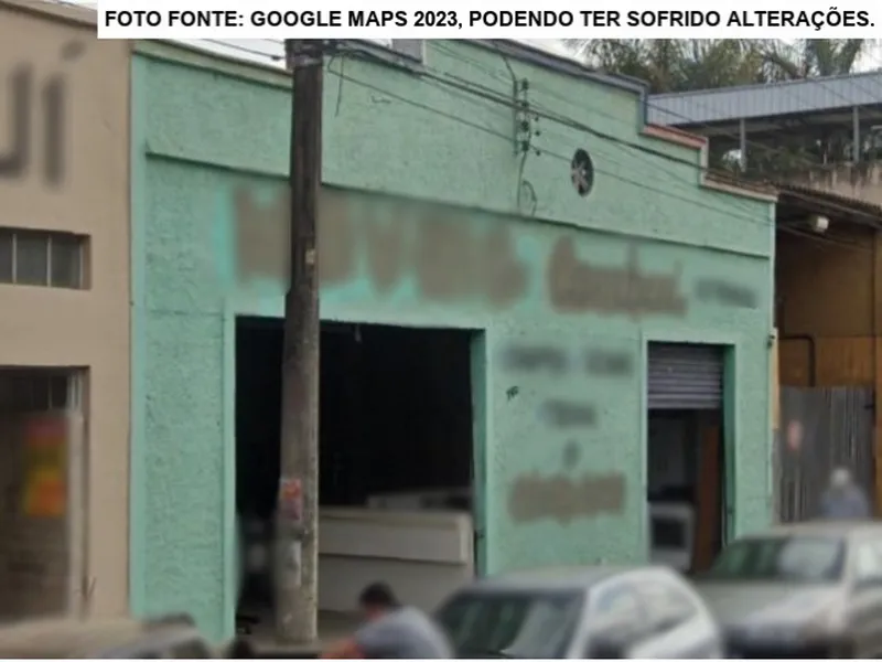 Comercial em leilão