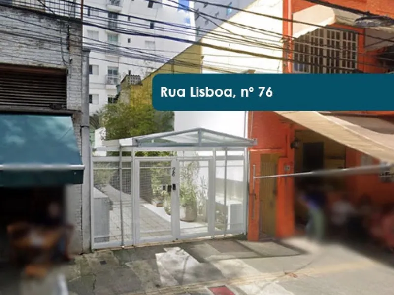 Comercial em leilão