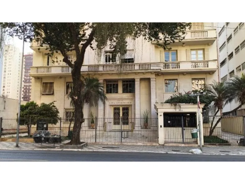 Apartamento em leilão