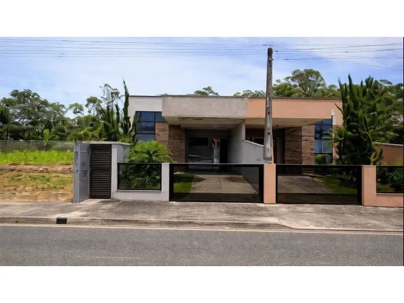 Casa em Leilão Extrajudicial