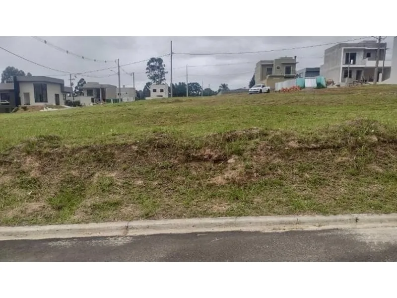 Terreno em leilão