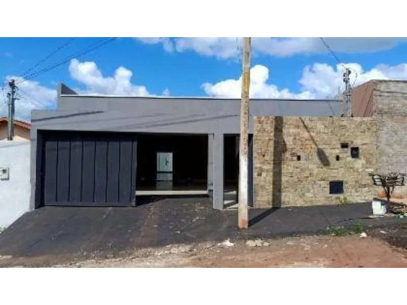 Casa em Leilão Extrajudicial