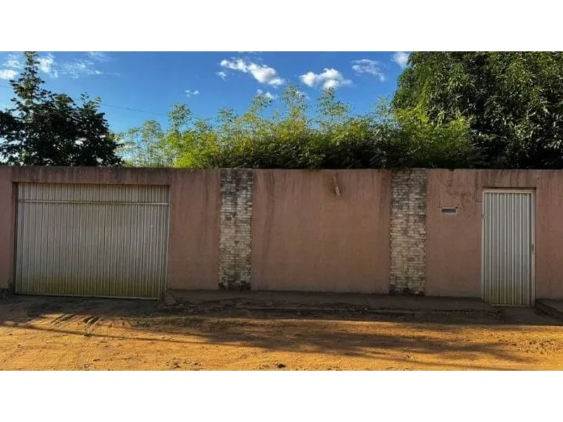 Casa em Leilão Extrajudicial