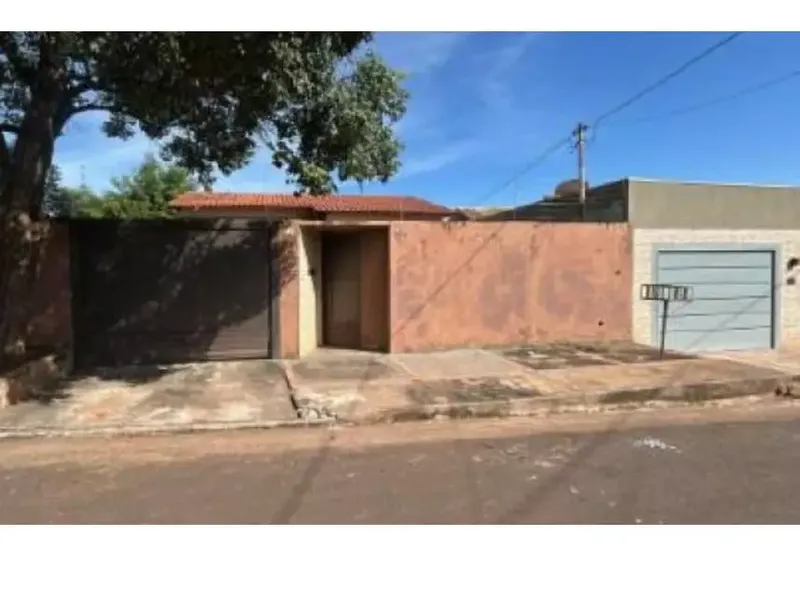 Casa em Leilão Extrajudicial