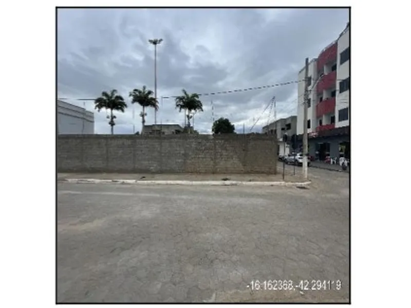 Terreno em Leilão Extrajudicial