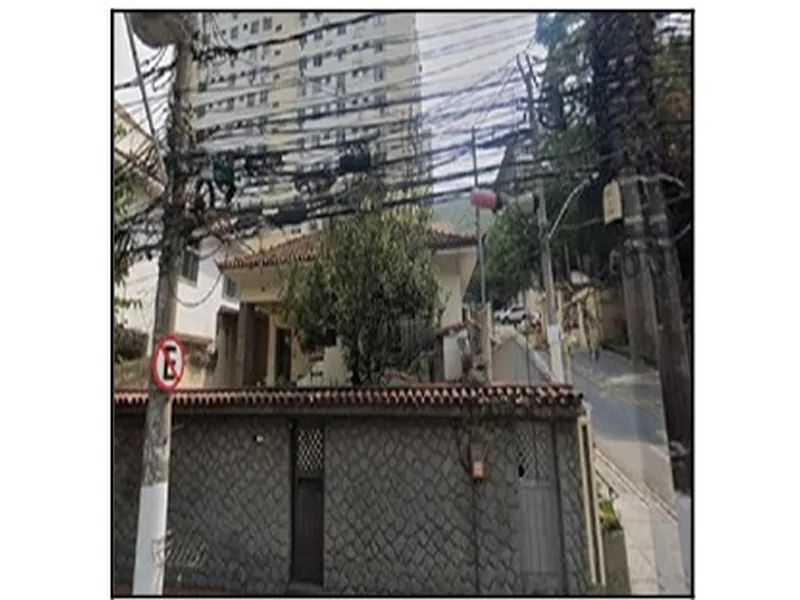 Apartamento em Licitação