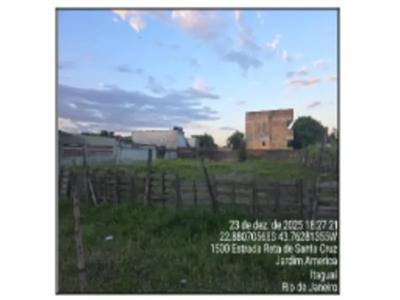 Terreno em Licitação