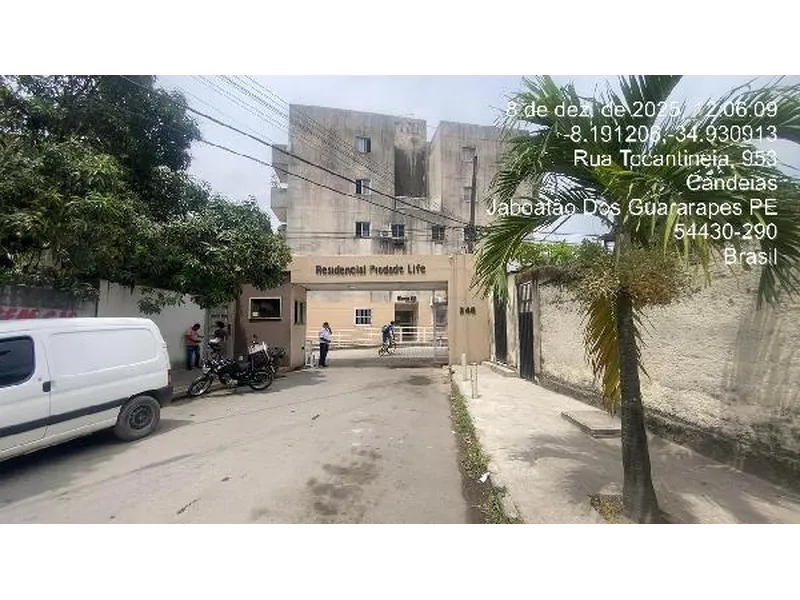 Apartamento em Licitação