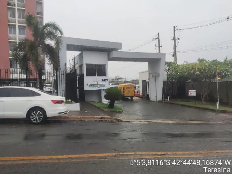 Apartamento em Licitação