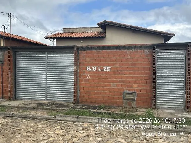 Casa em Leilão Extrajudicial