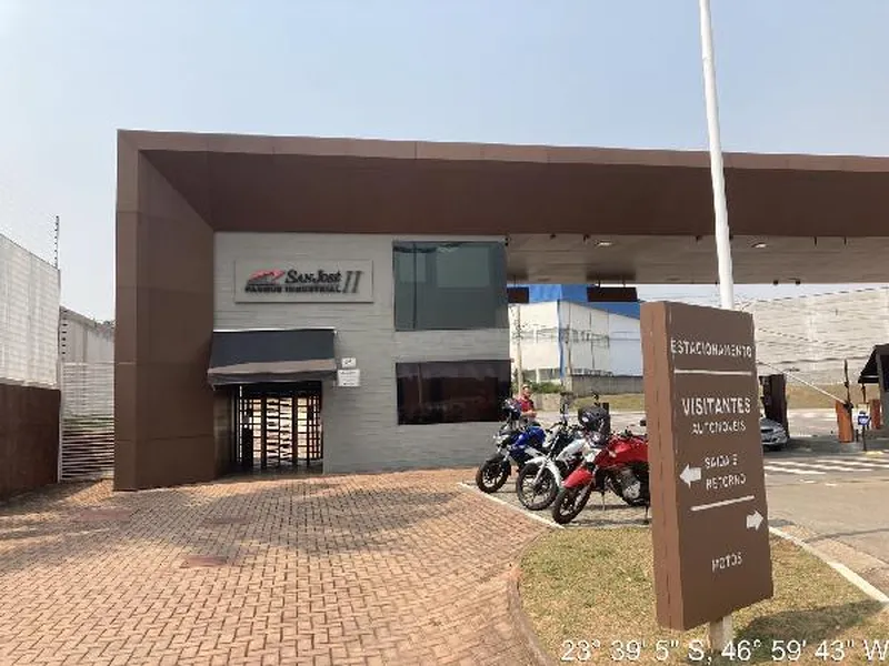 Terreno em Licitação