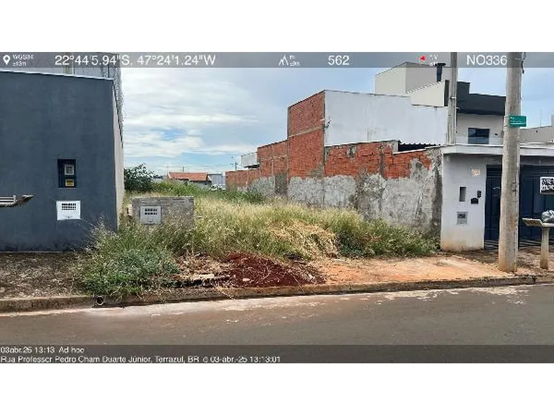 Terreno em Licitação