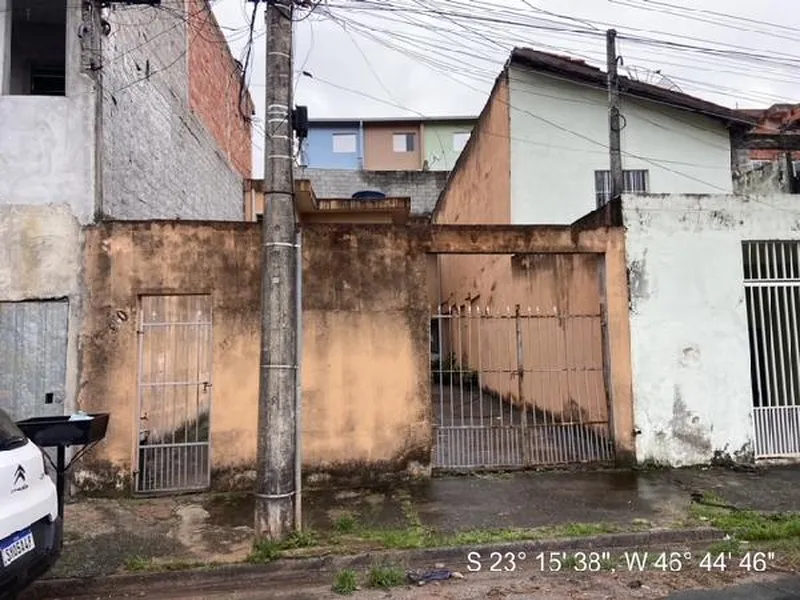 Casa em Leilão Extrajudicial