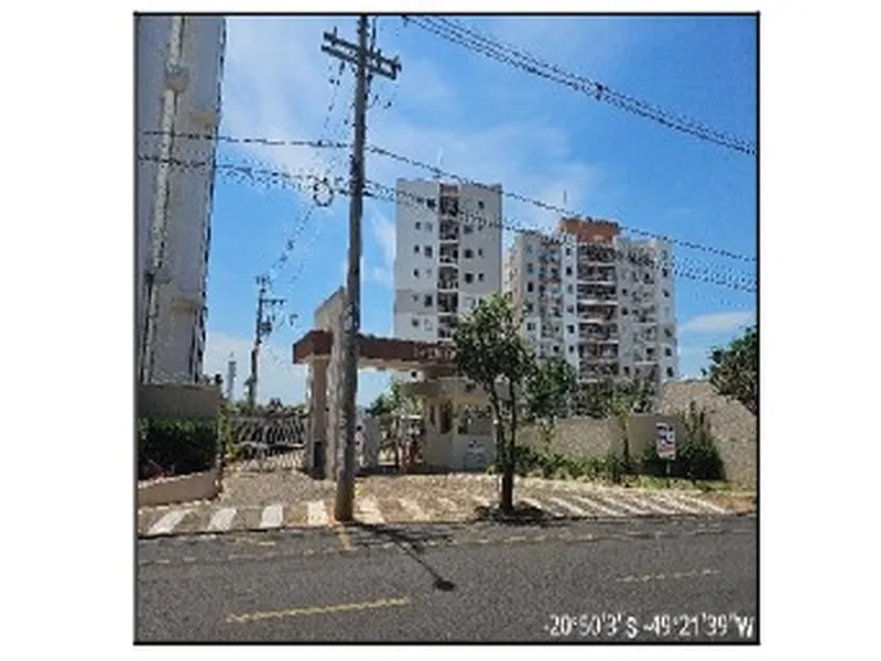 Apartamento em Licitação