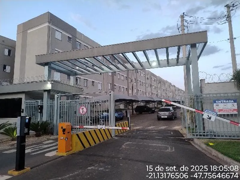 Apartamento em Leilão Extrajudicial