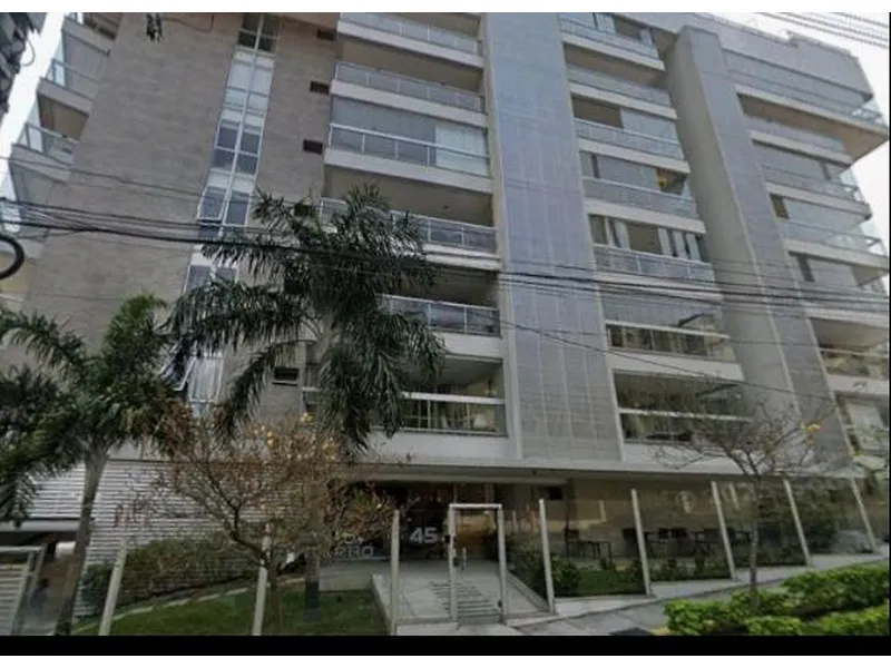 Apartamento em Licitação