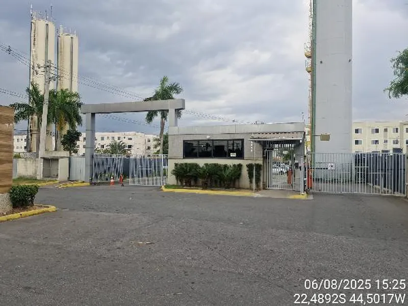 Apartamento em Leilão Extrajudicial