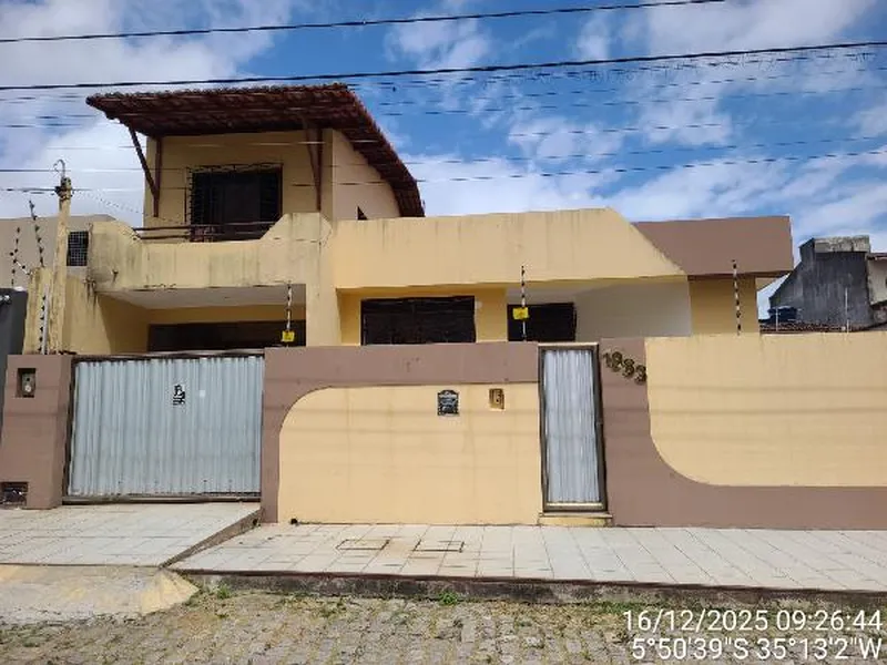 Prédio em Leilão Extrajudicial