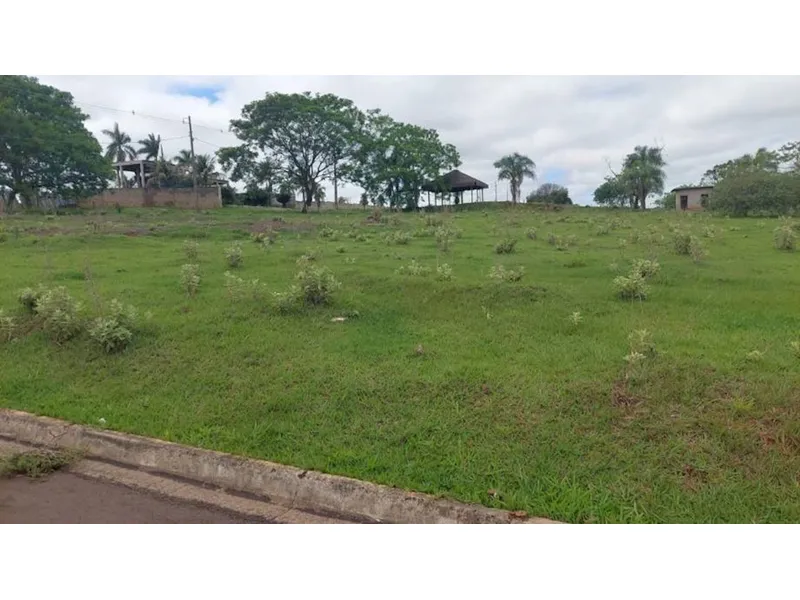 Terreno em leilão