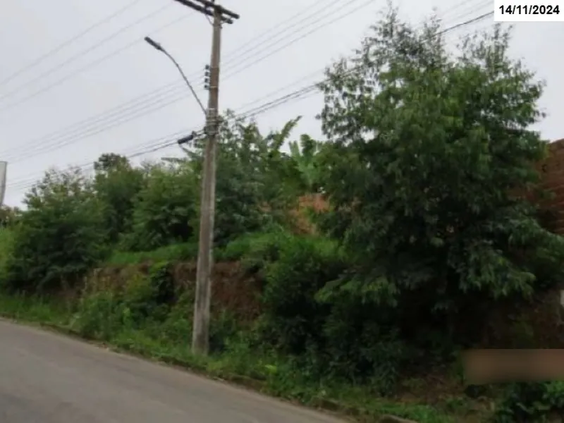 Terreno em leilão