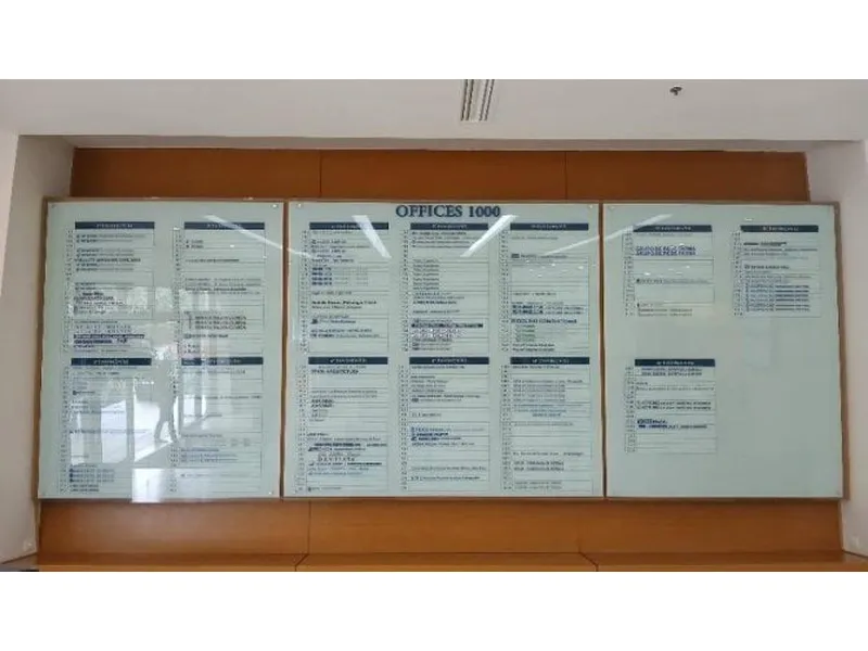 Comercial em leilão