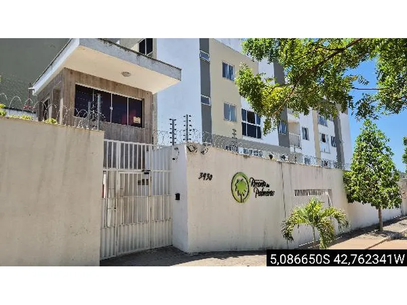 Apartamento em Licitação