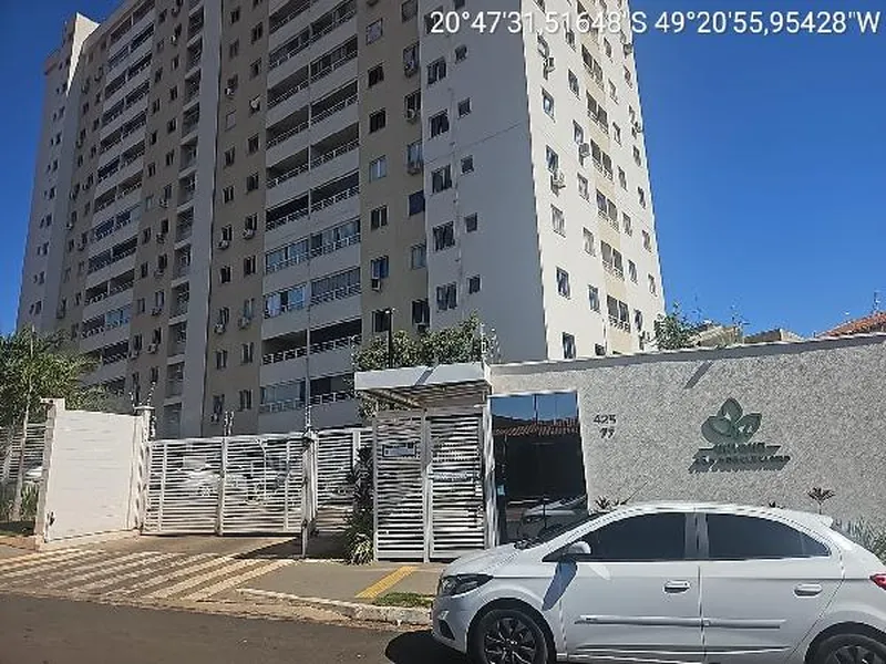Apartamento em Leilão Extrajudicial