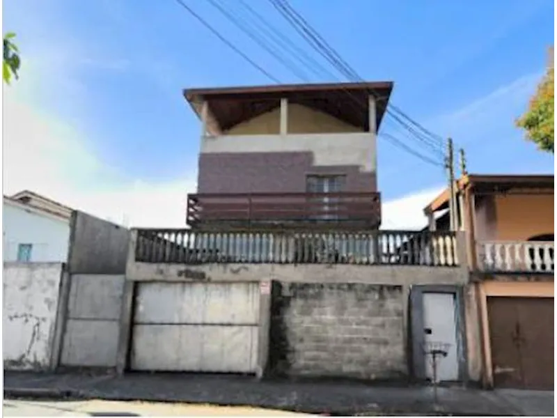 Casa em Leilão Extrajudicial