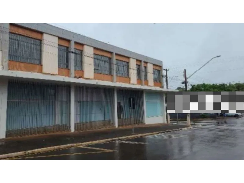 Loja em leilão