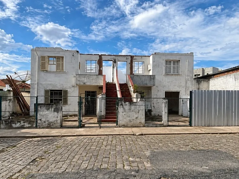 Terreno em leilão