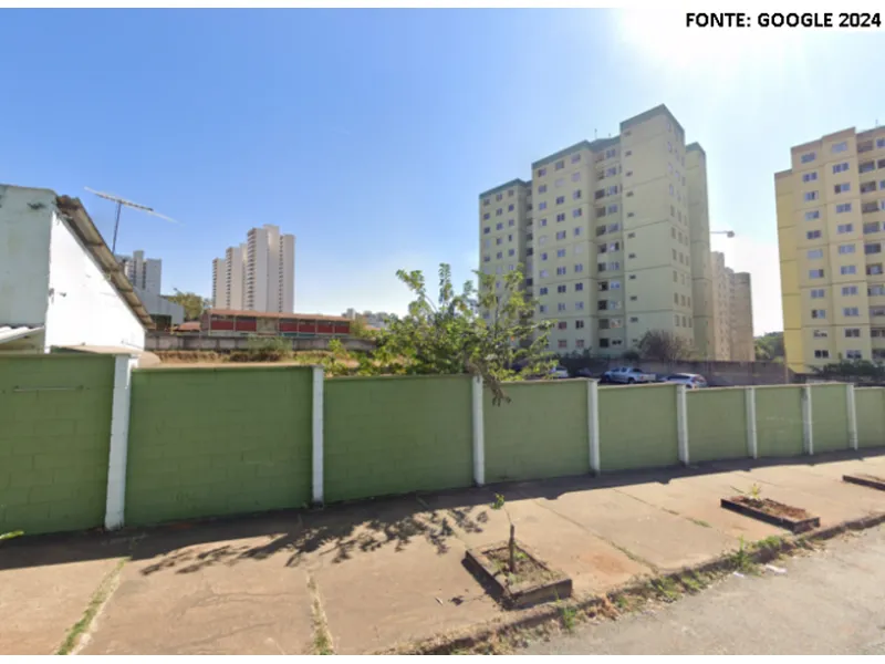 Terreno em leilão