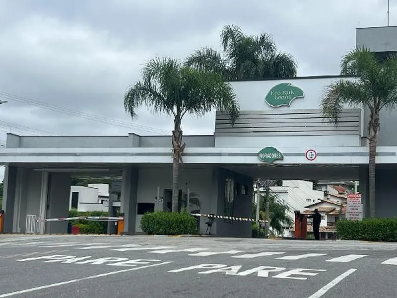 Casa em Licitação