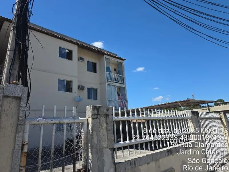 Apartamento em Licitação