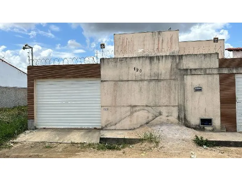 Casa em Leilão Extrajudicial