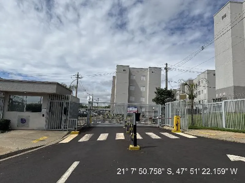 Apartamento em Leilão Extrajudicial