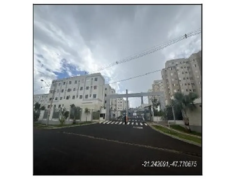 Apartamento em Licitação
