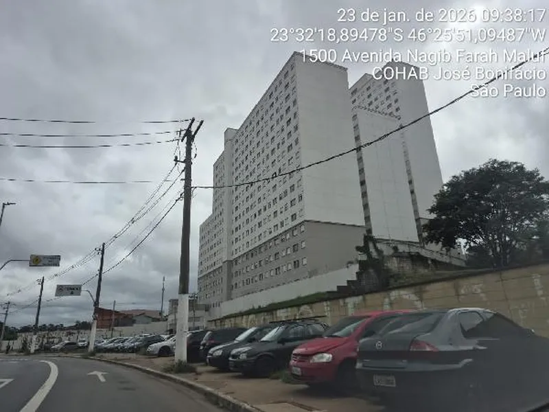 Apartamento em Licitação
