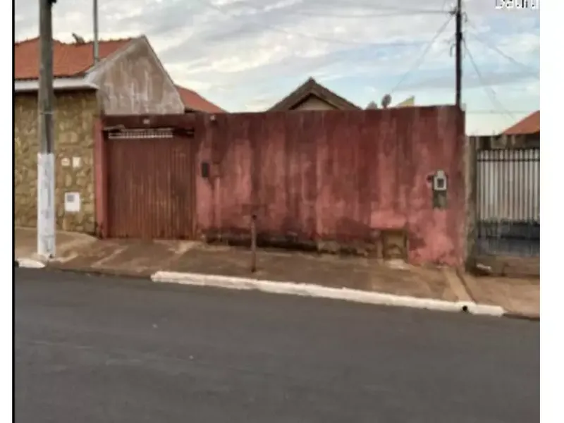 Casa em Leilão Extrajudicial