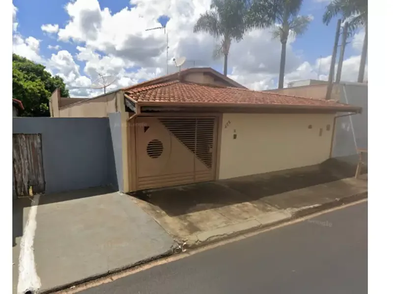 Casa em Leilão Extrajudicial