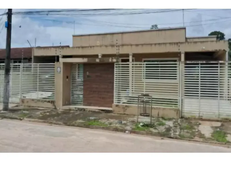 Casa em Leilão Extrajudicial