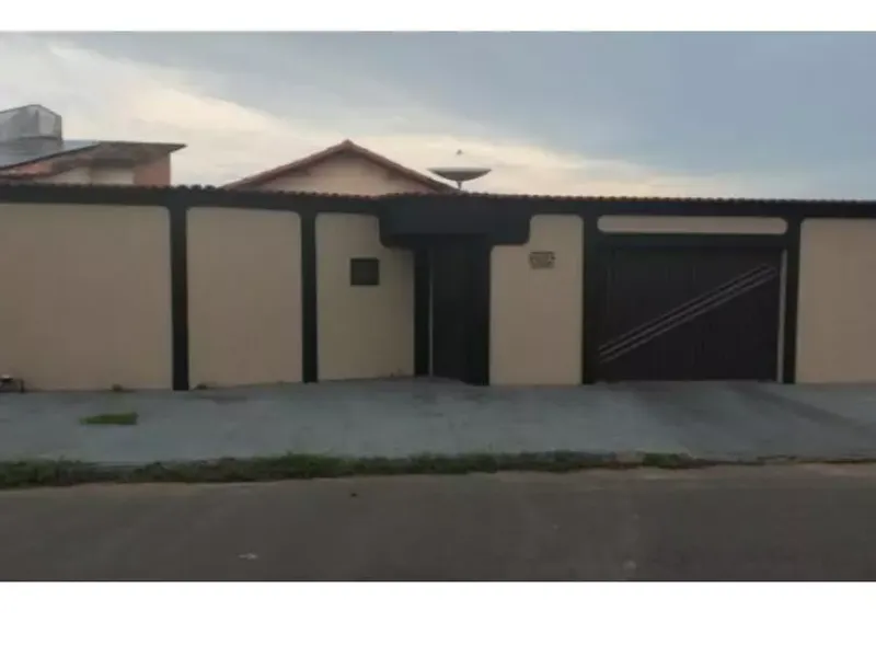 Casa em Leilão Extrajudicial